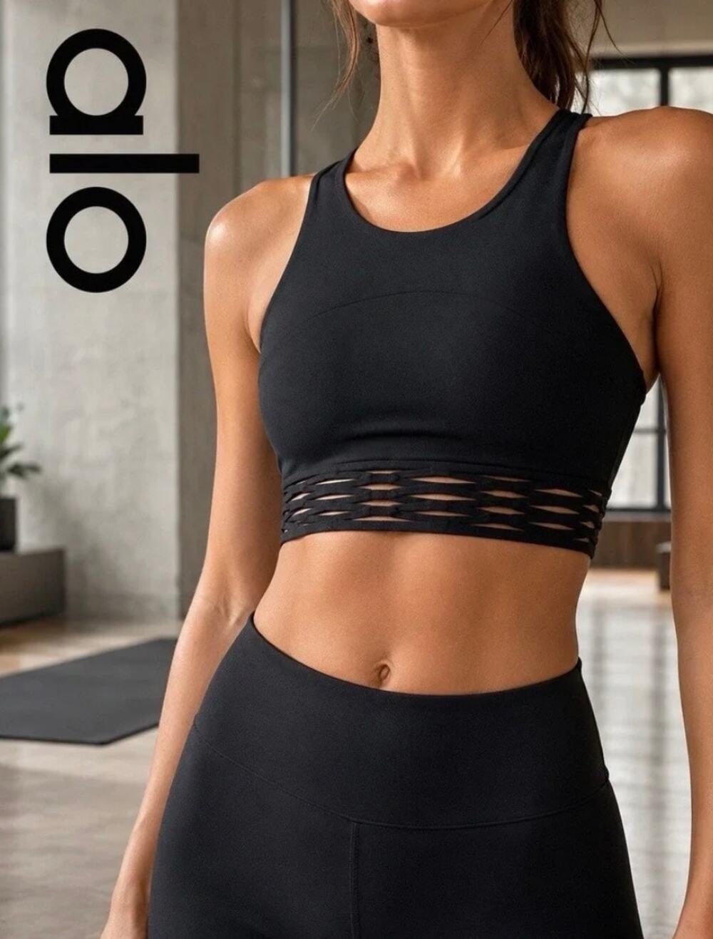 Alo Yoga Endear Sports Bra Black XS Cutout Laser Cut Band Racerback Crop